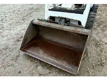 Мини-погрузчик с бортовым поворотом BOBCAT S70: фото 3