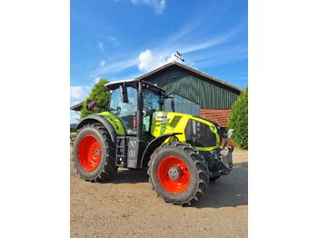 Трактор CLAAS Axion 810