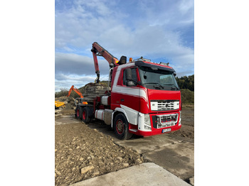 Тягач VOLVO FH13