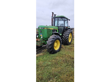 Трактор JOHN DEERE 4055 Series