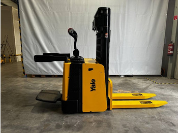 Штабелер YALE