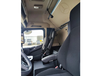 Тягач Mercedes-Benz ACTROS 1848: фото 4 Тягач Mercedes-Benz ACTROS 1848: фото 4