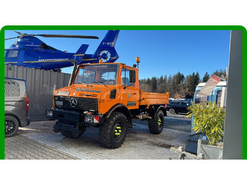 Снегоуборочная машина UNIMOG