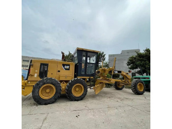 Грейдер CATERPILLAR 140K