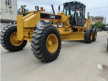 Грейдер CATERPILLAR 140K