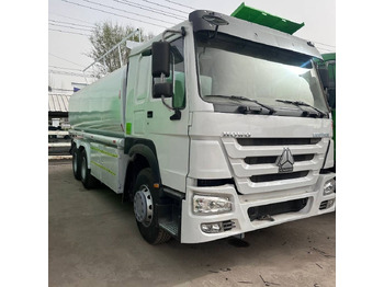 Грузовик-цистерна SINOTRUK HOWO