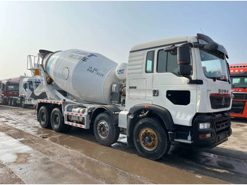 Автобетоносмеситель SINOTRUK HOWO