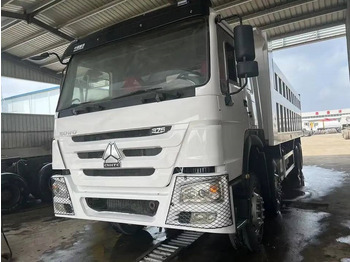 Самосвал SINOTRUK HOWO