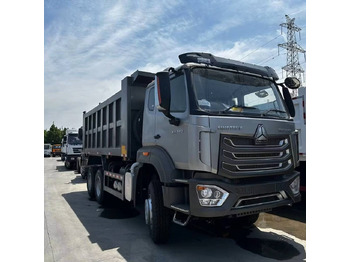 Самосвал SINOTRUK HOWO