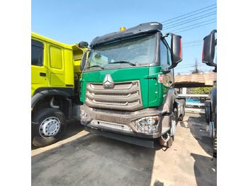 Тягач Howo 371: фото 3