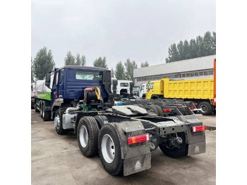 Тягач Howo NX 371: фото 4