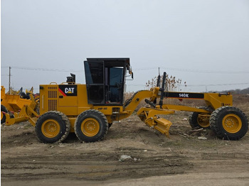 Грейдер CATERPILLAR 140K