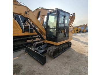 Мини-экскаватор CAT 305.5: фото 2 Мини-экскаватор CAT 305.5: фото 2