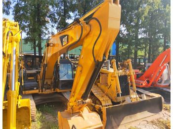 Гусеничный экскаватор CATERPILLAR 325C
