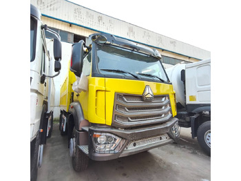 Самосвал SINOTRUK HOWO