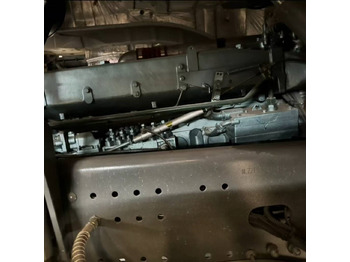 Самосвал Howo 371 8x4: фото 5