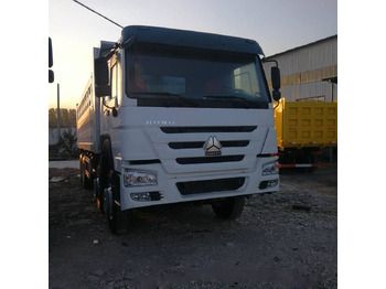 Самосвал SINOTRUK HOWO