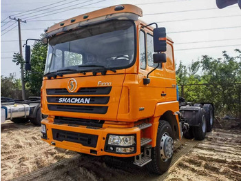 Тягач SHACMAN