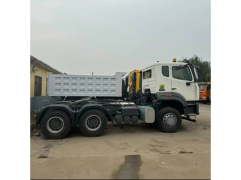 Тягач Howo 371 6x4: фото 3 Тягач Howo 371 6x4: фото 3