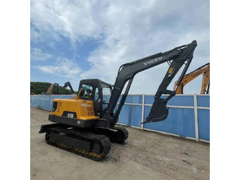 Мини-экскаватор VOLVO EC55D