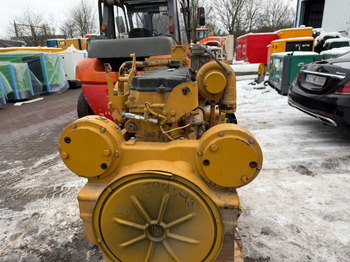 Двигатель CATERPILLAR
