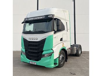 Тягач IVECO S-WAY