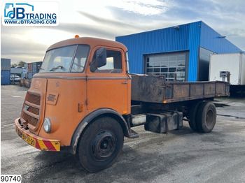 Самосвал DAF