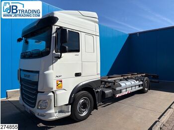 Грузовик-контейнеровоз/ Сменный кузов DAF XF 450