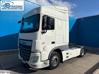 Тягач DAF XF 460