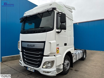 Тягач DAF XF 460