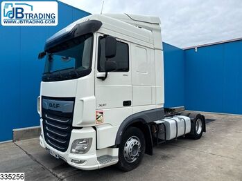 Тягач DAF XF 480