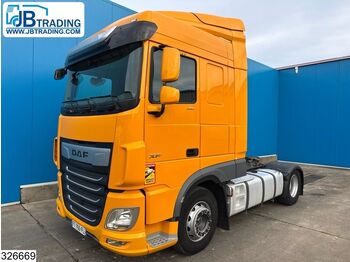 Тягач DAF XF 480