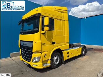 Тягач DAF XF 510