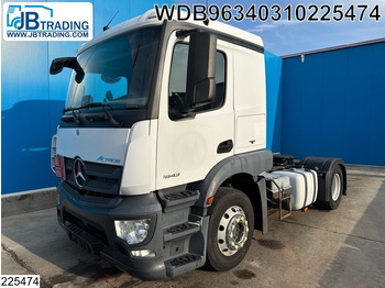 Тягач MERCEDES-BENZ Actros 1843