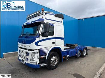 Тягач VOLVO FM 460