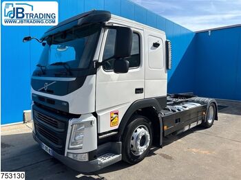 Тягач VOLVO FM 460