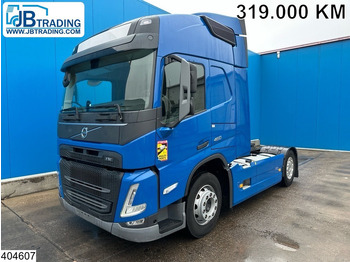 Тягач VOLVO FM 460