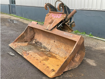 Экскаватор CATERPILLAR