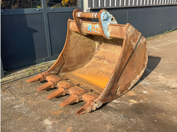 Экскаватор