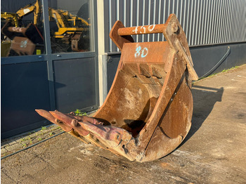 Экскаватор