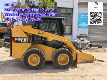 Мини-погрузчик с бортовым поворотом CATERPILLAR