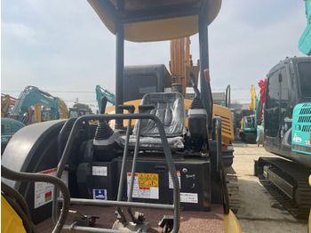Мини-экскаватор KOMATSU PC30