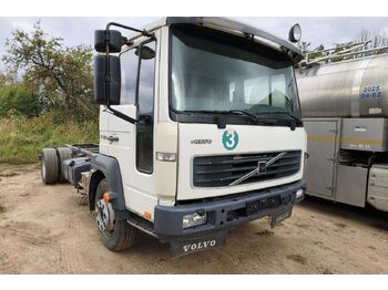 Грузовик-шасси VOLVO FL 180