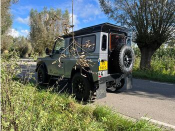 Легковой автомобиль LAND ROVER