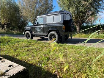 Легковой автомобиль LAND ROVER