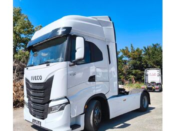 Тягач IVECO S-WAY