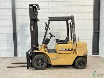 Дизельный погрузчик CATERPILLAR DP