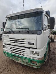 Грузовик-шасси VOLVO FM7
