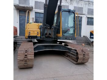 Гусеничный экскаватор VOLVO EC290BLC