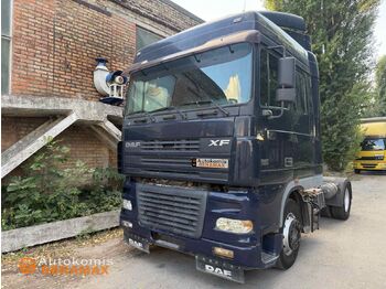 Тягач DAF XF 95 380